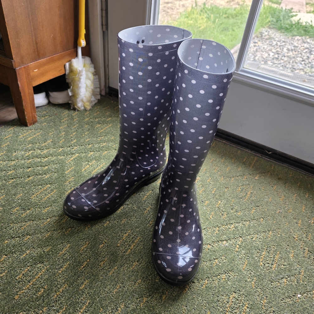 UGG Black and White Polka Dot Rain Boots - Picture 2 of 7